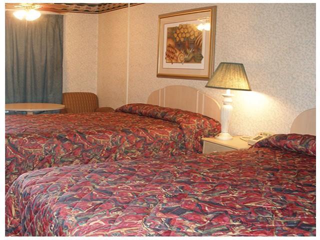 Scottish Inn Augusta Habitación foto
