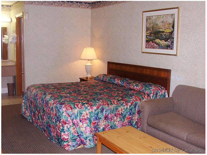 Scottish Inn Augusta Habitación foto